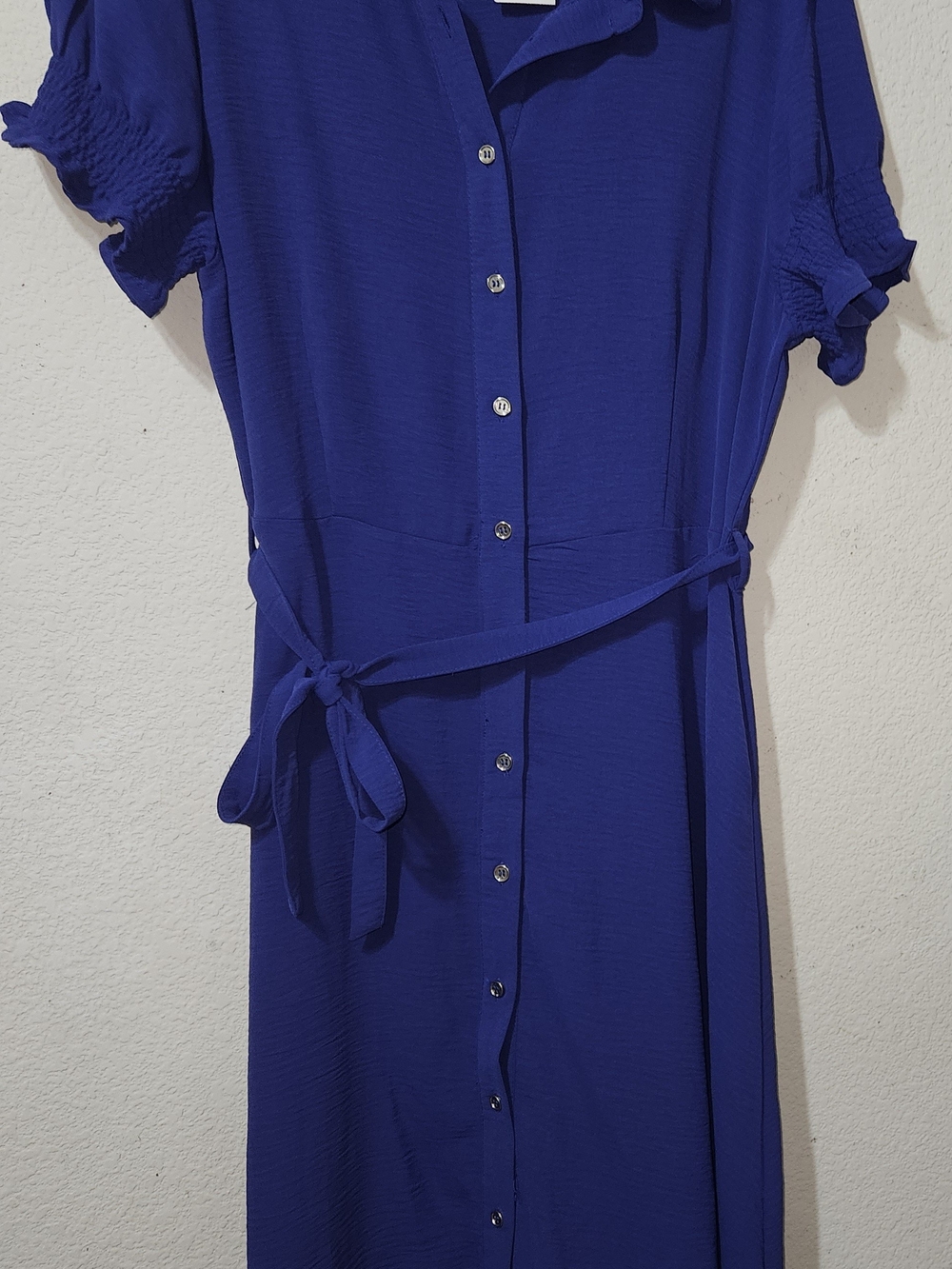 Classic Cobalt Button-Front Midi Dress with Tie Waist
